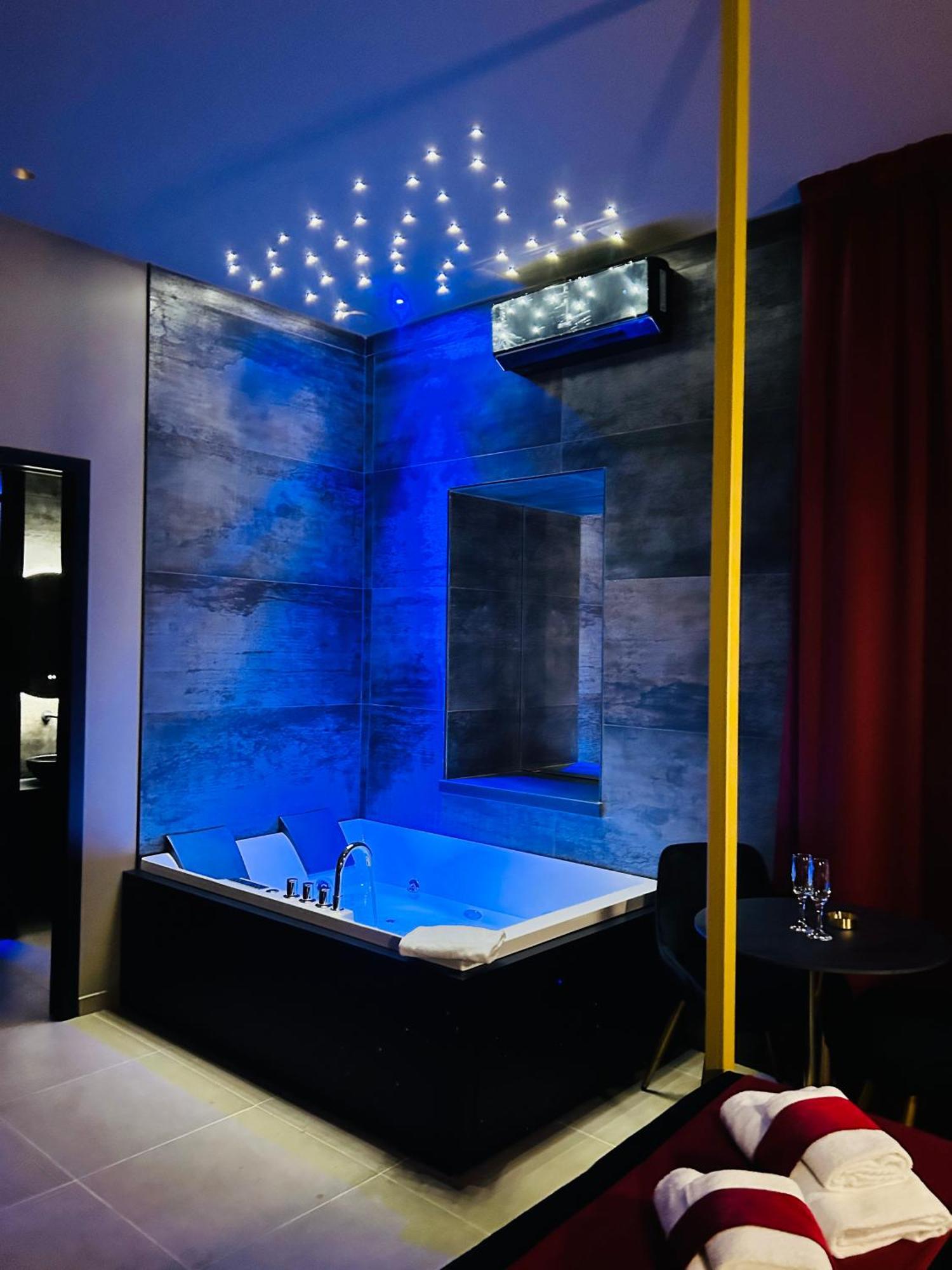 Gold Boutique Suite & Spa Палермо Экстерьер фото